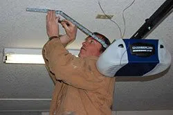 Exclusive Garage Door Repair Service Takoma Park, MD 301-388-5915