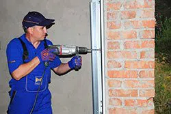 Exclusive Garage Door Repair Service Takoma Park, MD 301-388-5915 - installation-side